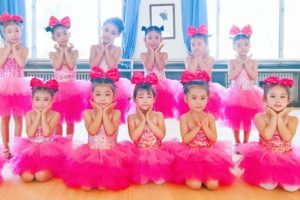Thuê Váy múa cho bé - Váy múa cho bé tại Hà Nội