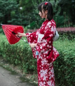 Thuê Áo kimono nữ truyền thống Nhật Bản hình hoa anh đào - Trang phục Nhật Bản tại Hà Nội