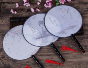 Thuê Quạt cổ trang cho đóng phim chụp hình cổ trang - Ô Quạt tại Hà Nội