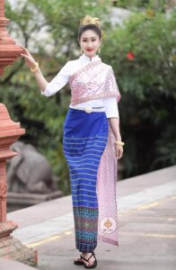 Cho thuê Trang Phục truyền thống Lào Thái nữ tại Hà Nội